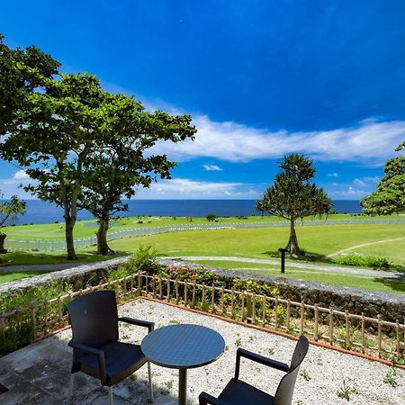 The Southern Links Resort Hotel Yaese Bagian luar foto