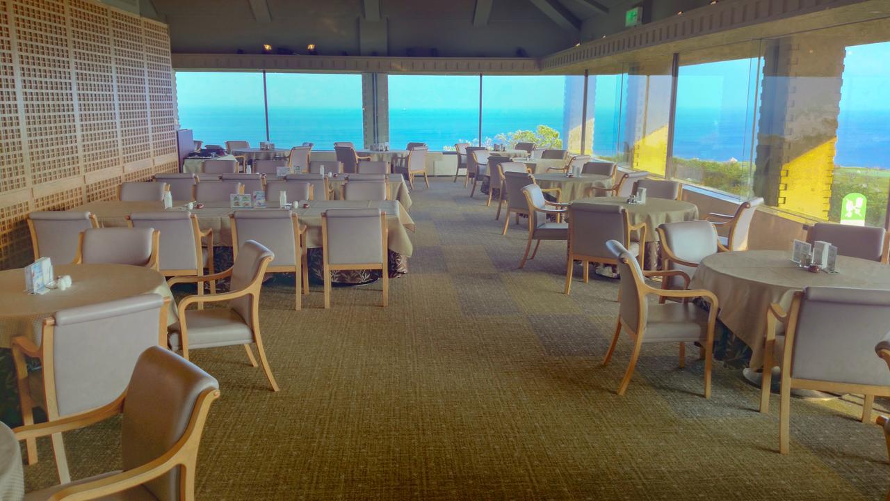 The Southern Links Resort Hotel Yaese Bagian luar foto
