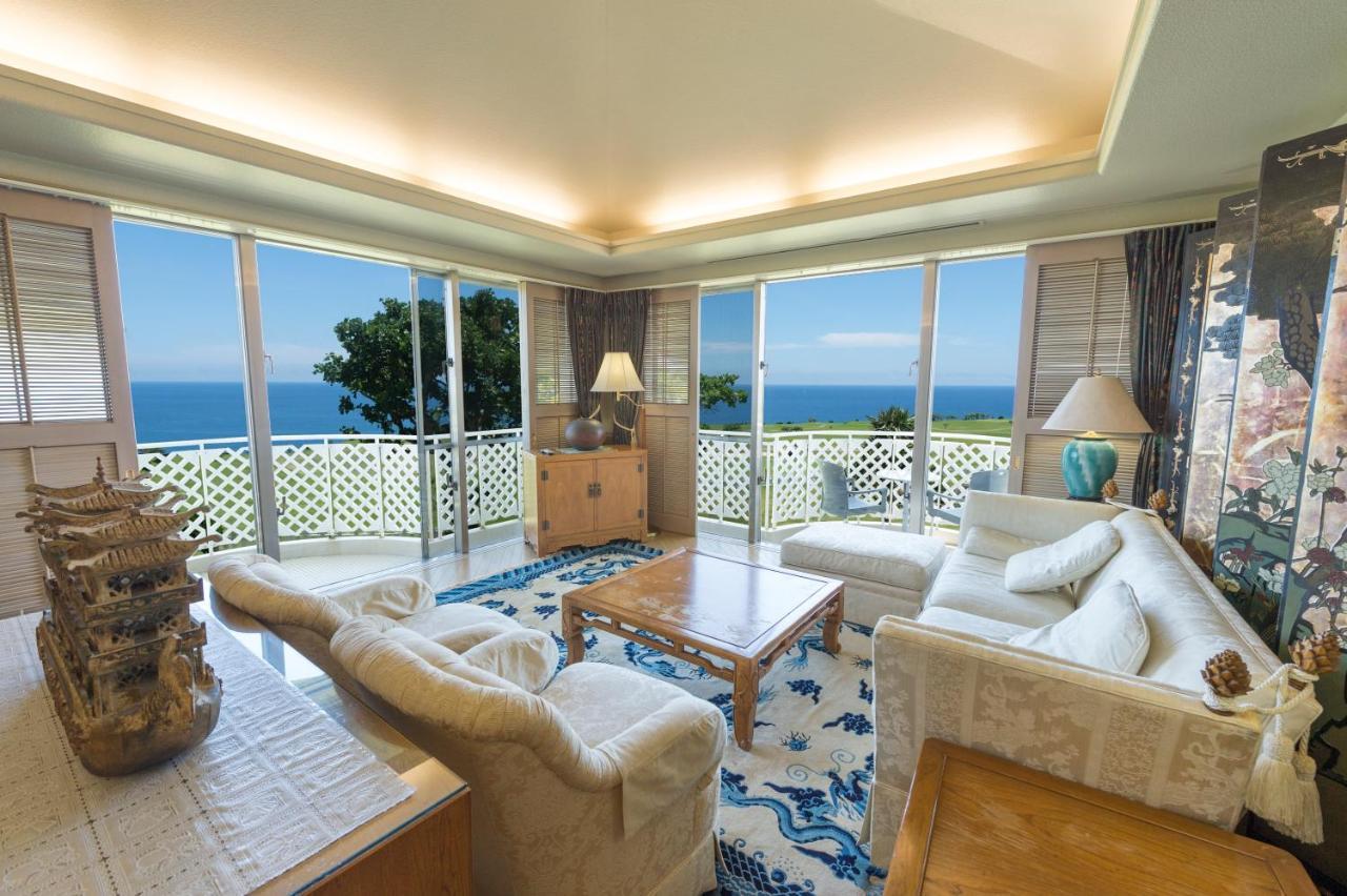 The Southern Links Resort Hotel Yaese Bagian luar foto