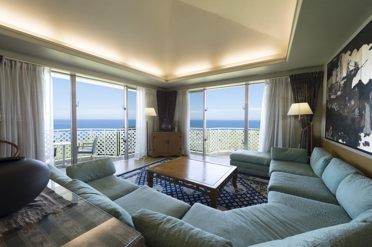 The Southern Links Resort Hotel Yaese Bagian luar foto