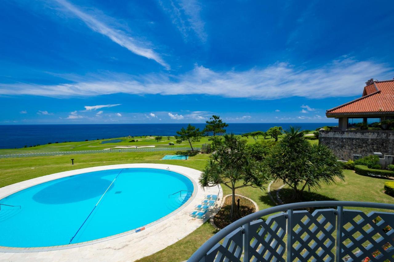 The Southern Links Resort Hotel Yaese Bagian luar foto
